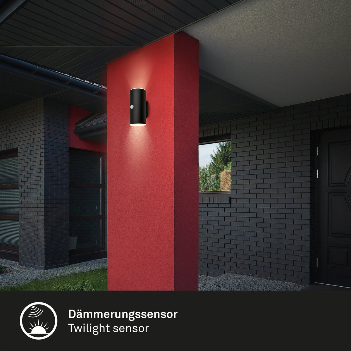 LED utevegglampe oppladbar opp/ned med bevegelsessensor svart IP44 - Briloner sideprofil
