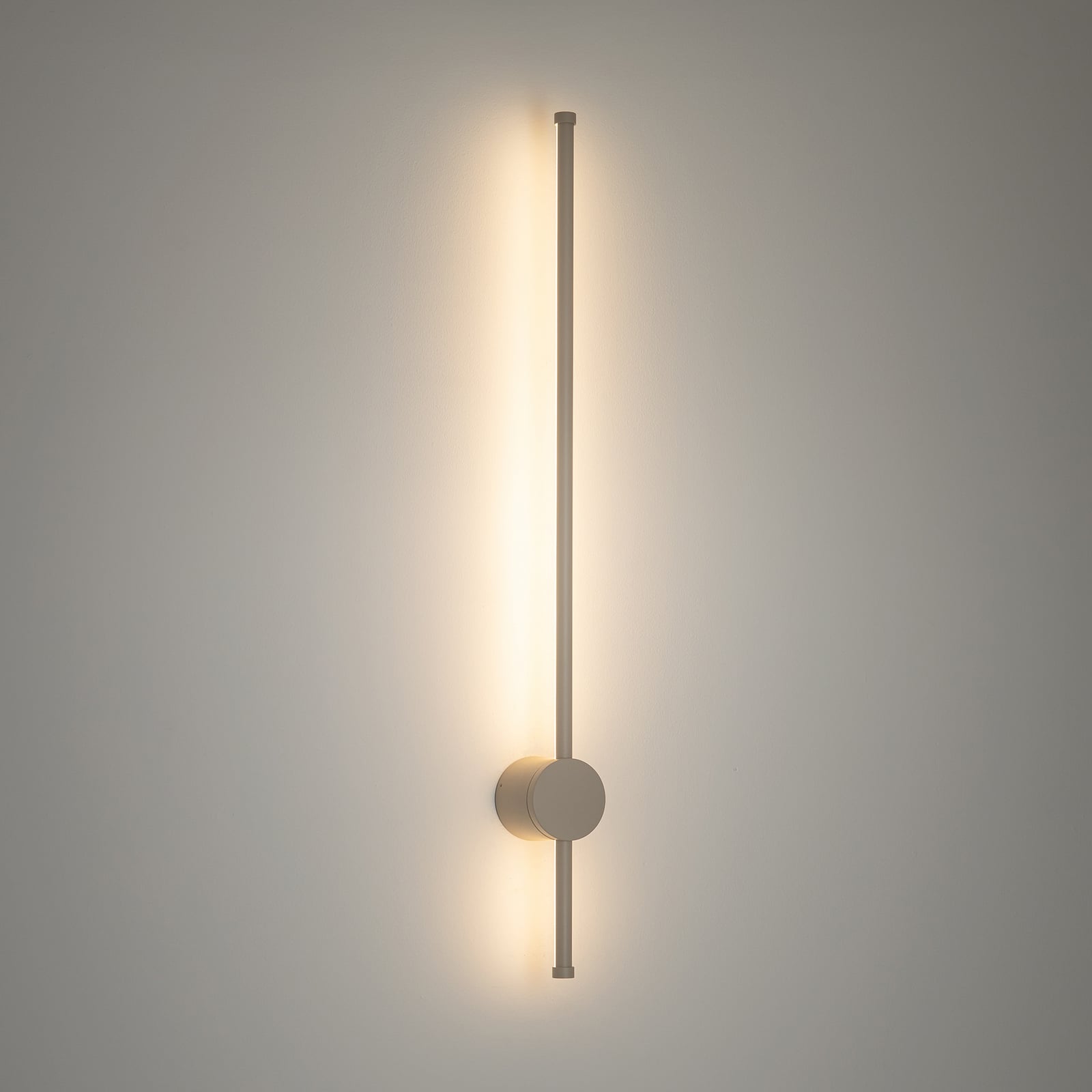 LED utevegglampe Orla M sand aluminium 97 cm IP54 nærbilde