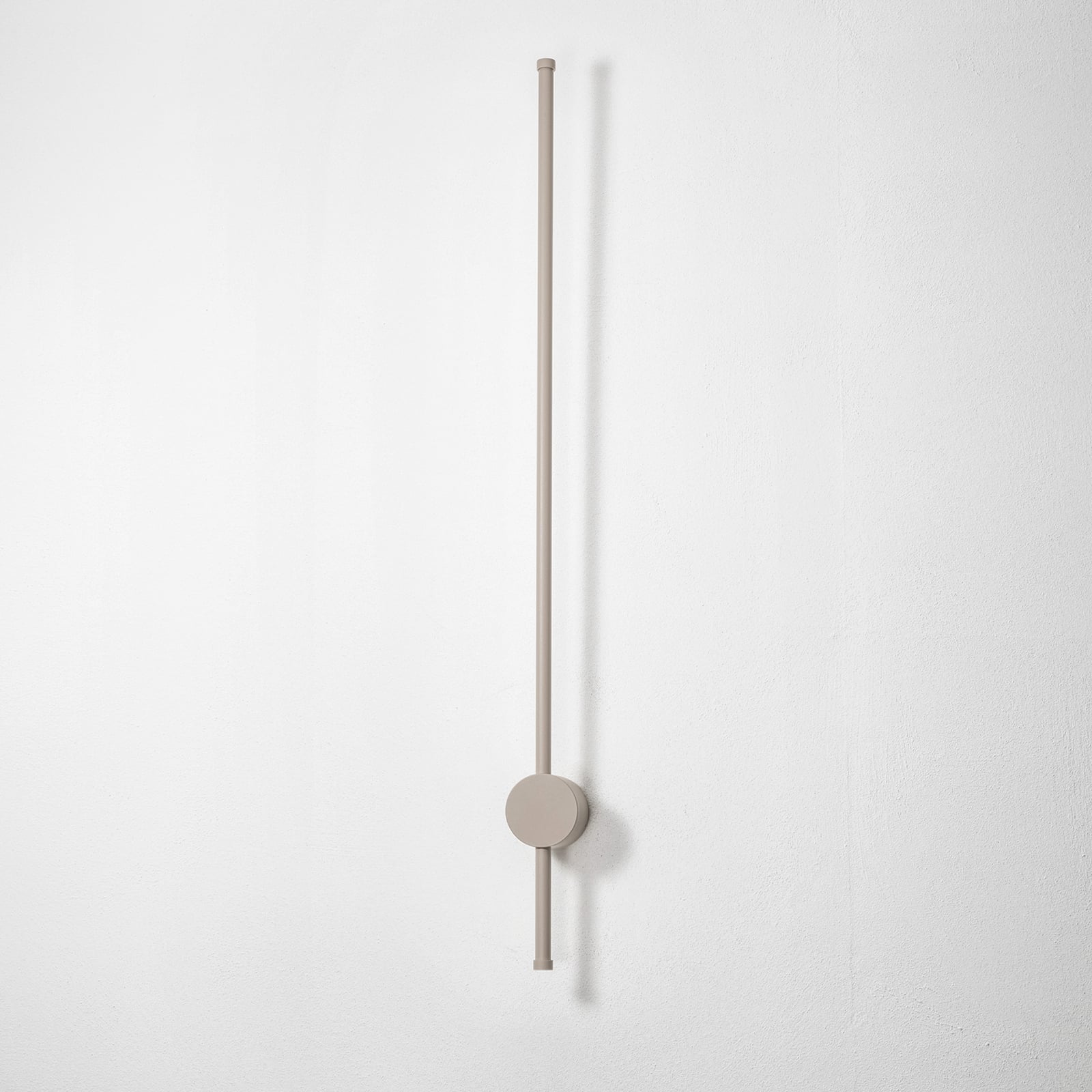 LED utevegglampe Orla M sand aluminium 97 cm IP54 forfra
