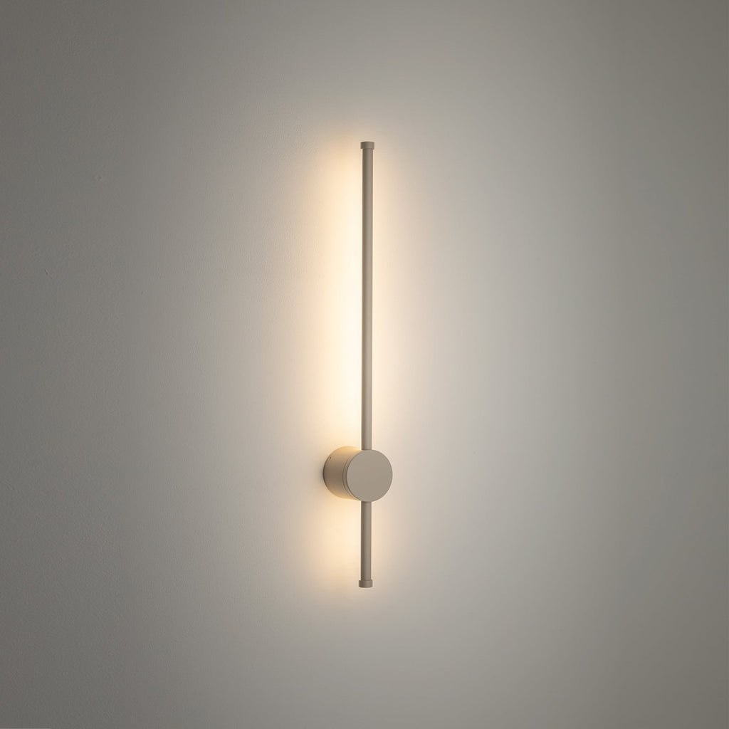 Nærbilde av LED utevegglampe Orla S sand aluminium