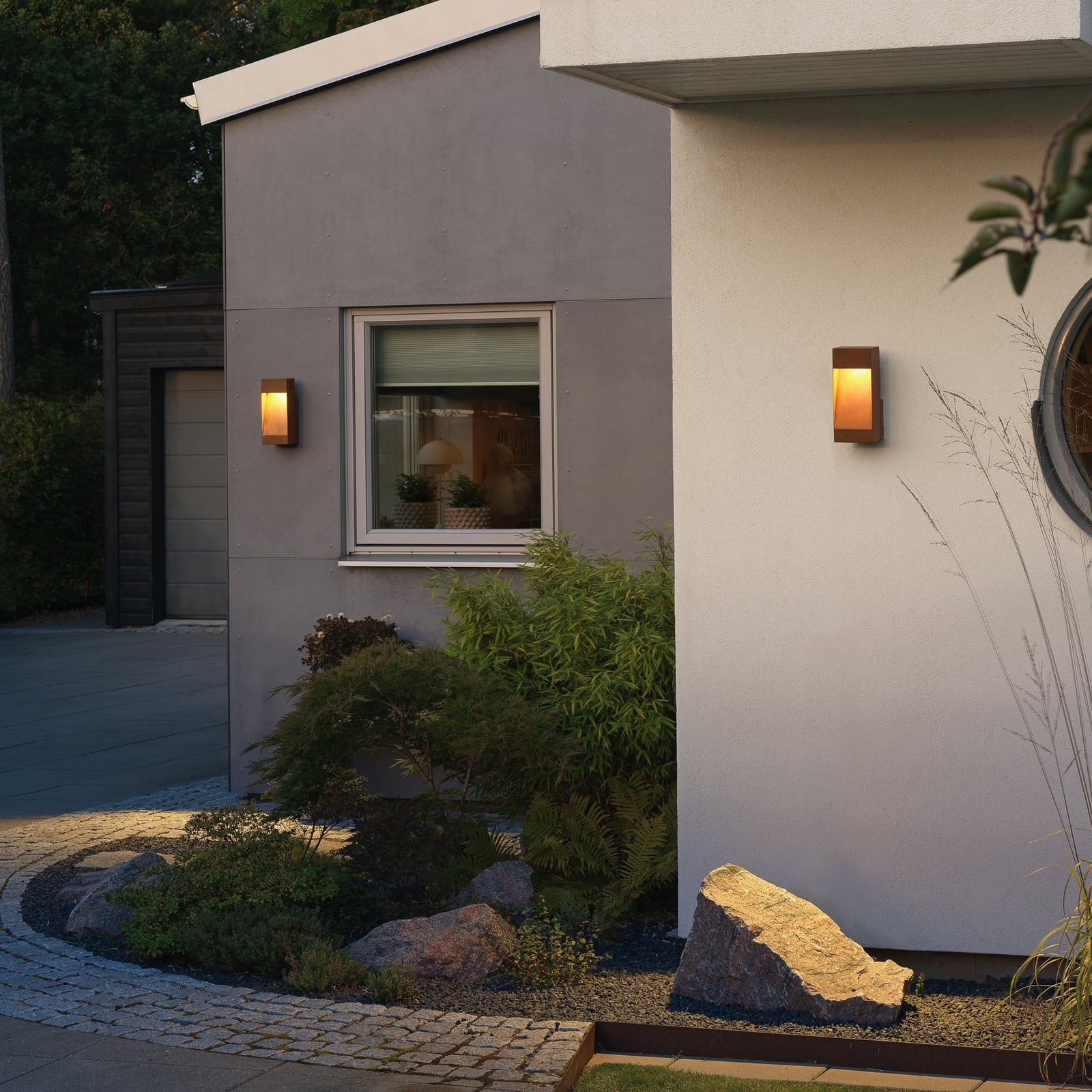 Baksiden av LED utevegglampe Rho rustfarget aluminium dimbar IP54