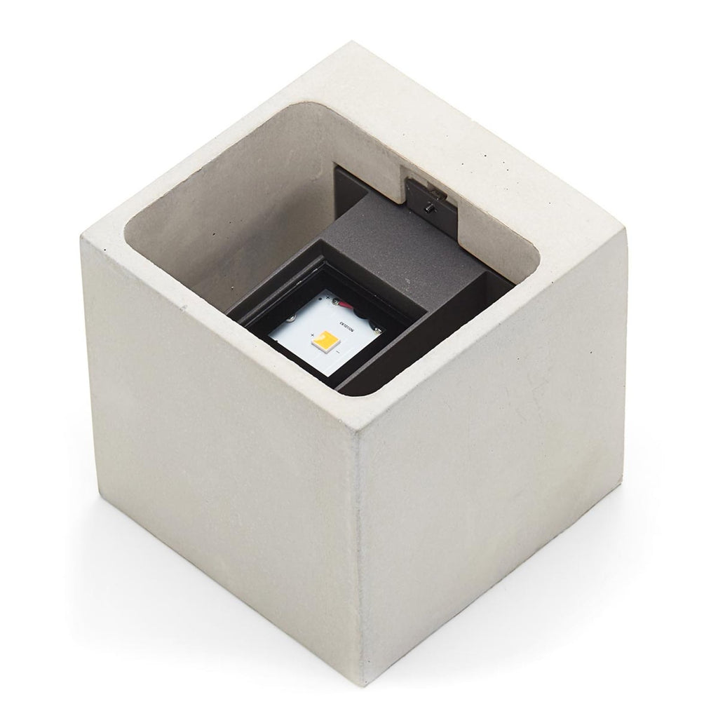 LED utevegglampe Riak betong grå opp/ned IP65 13 cm montert ute