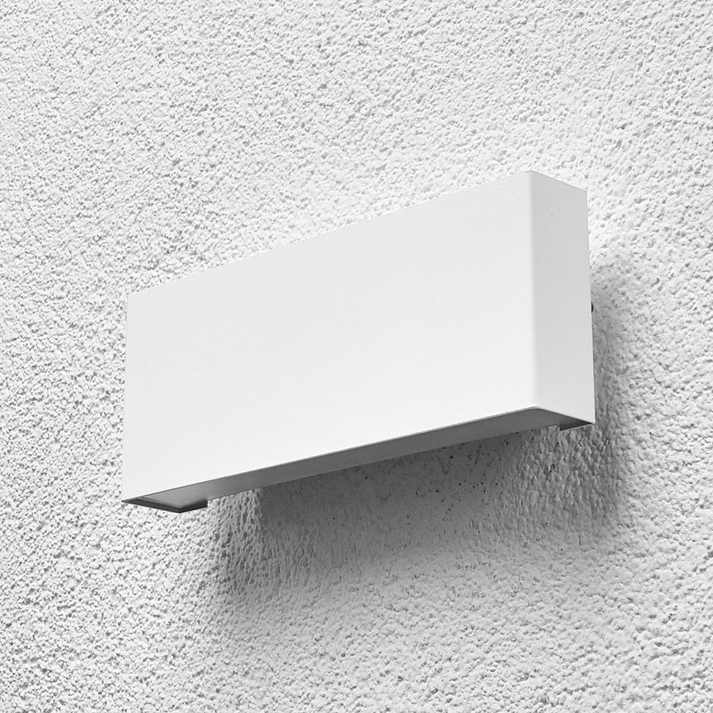 Bakside av LED utevegglampe Safira opp og ned hvit IP44