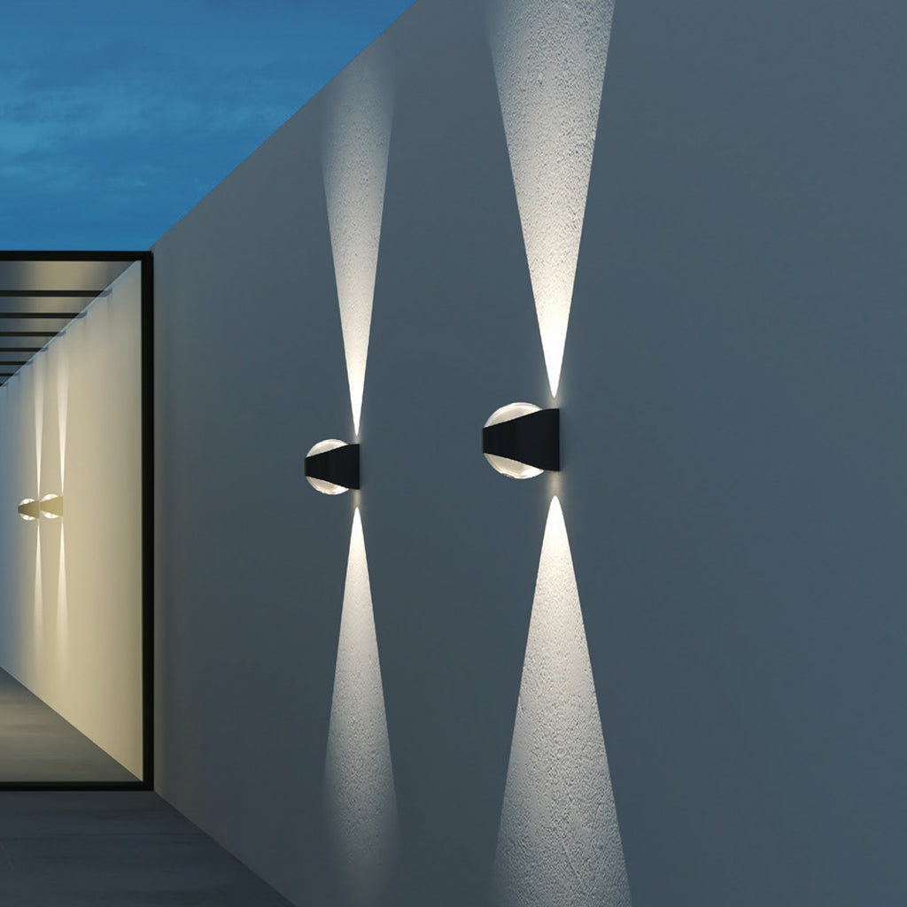 LED utevegglampe Saga opp og ned svart IP65 aluminium