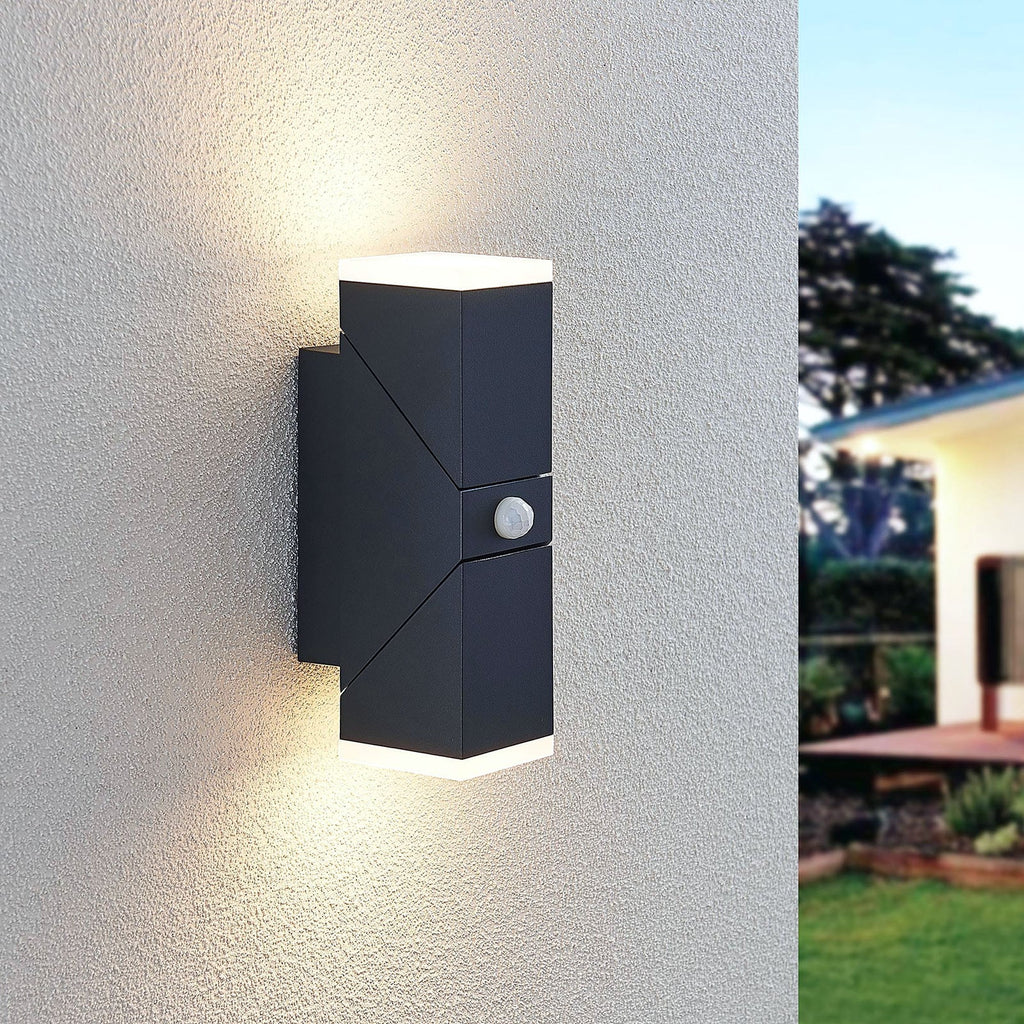 LED utevegglampe Sally antrasitt med bevegelsessensor front
