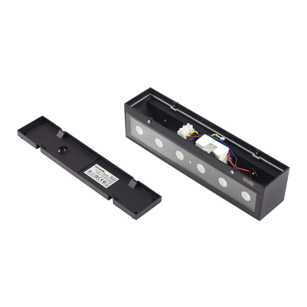 LED utevegglampe Selim svart matt 30 cm miljøbilde ute