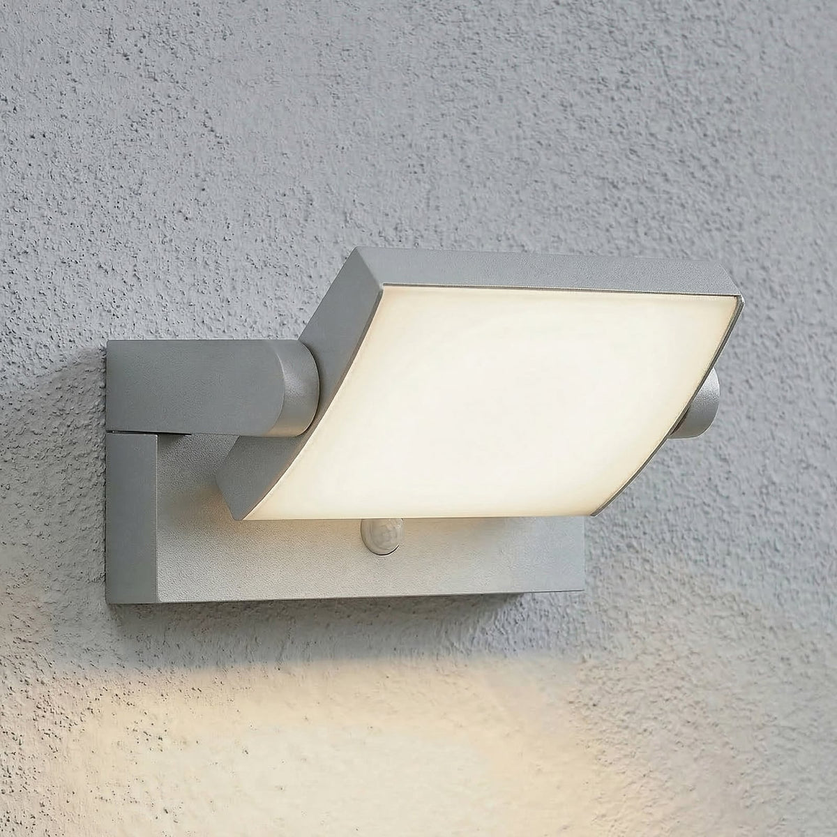 LED utevegglampe Sherin svingbar med bevegelsessensor grå IP54 forfra