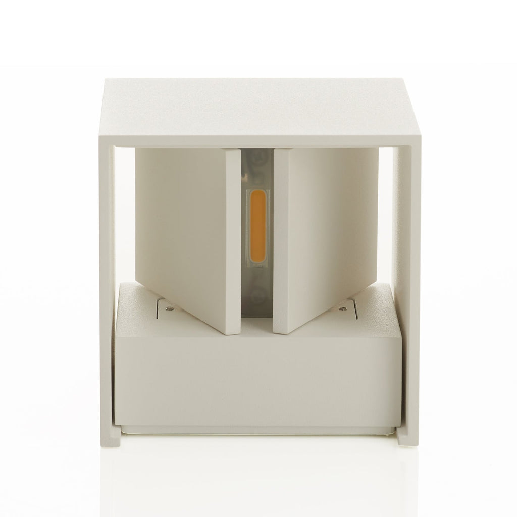 LED utevegglampe Siri 44 opp og ned dimbar IP54 monteringsdetalj