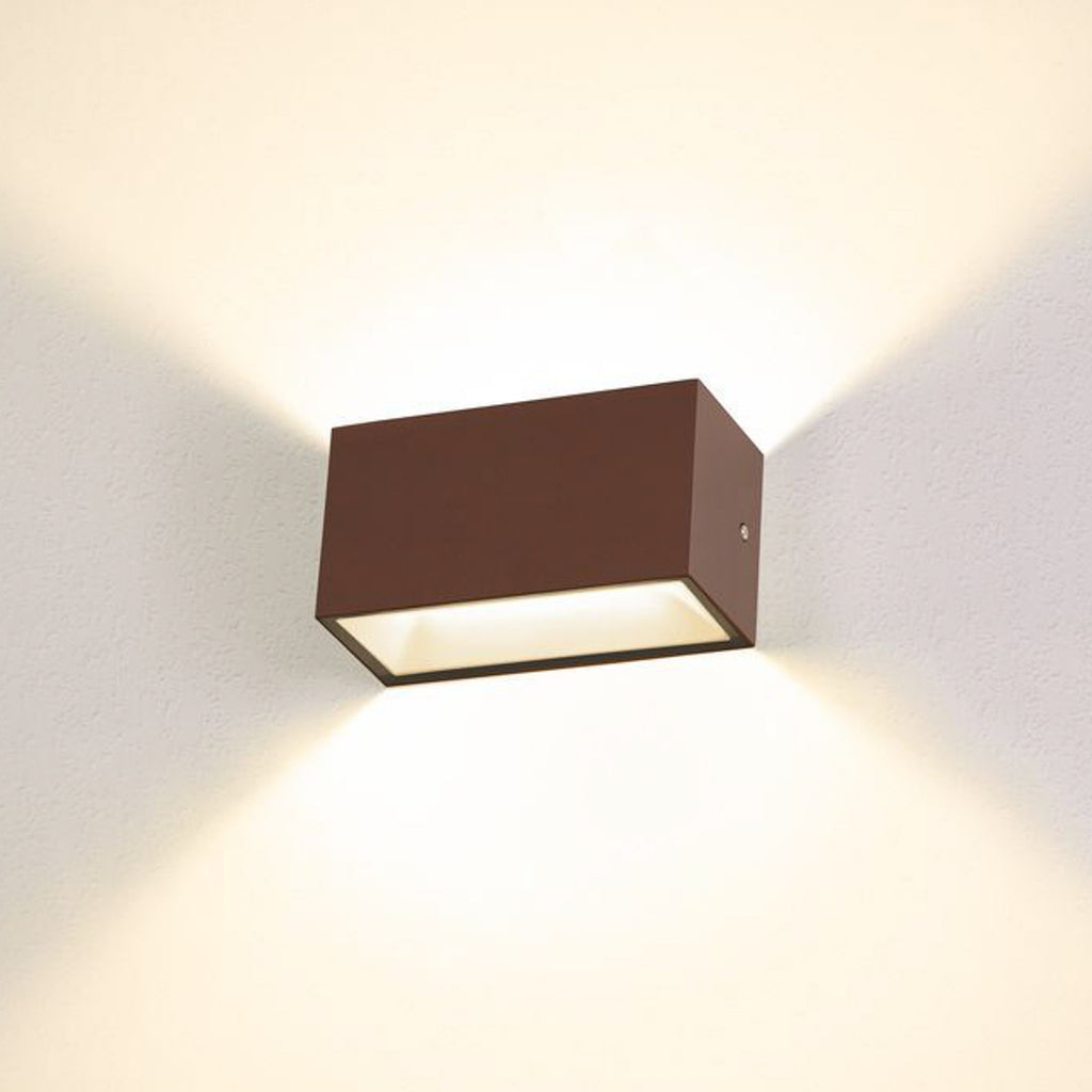 LED utevegglampe Sitra opp og ned CCT 20 cm IP44 bakside