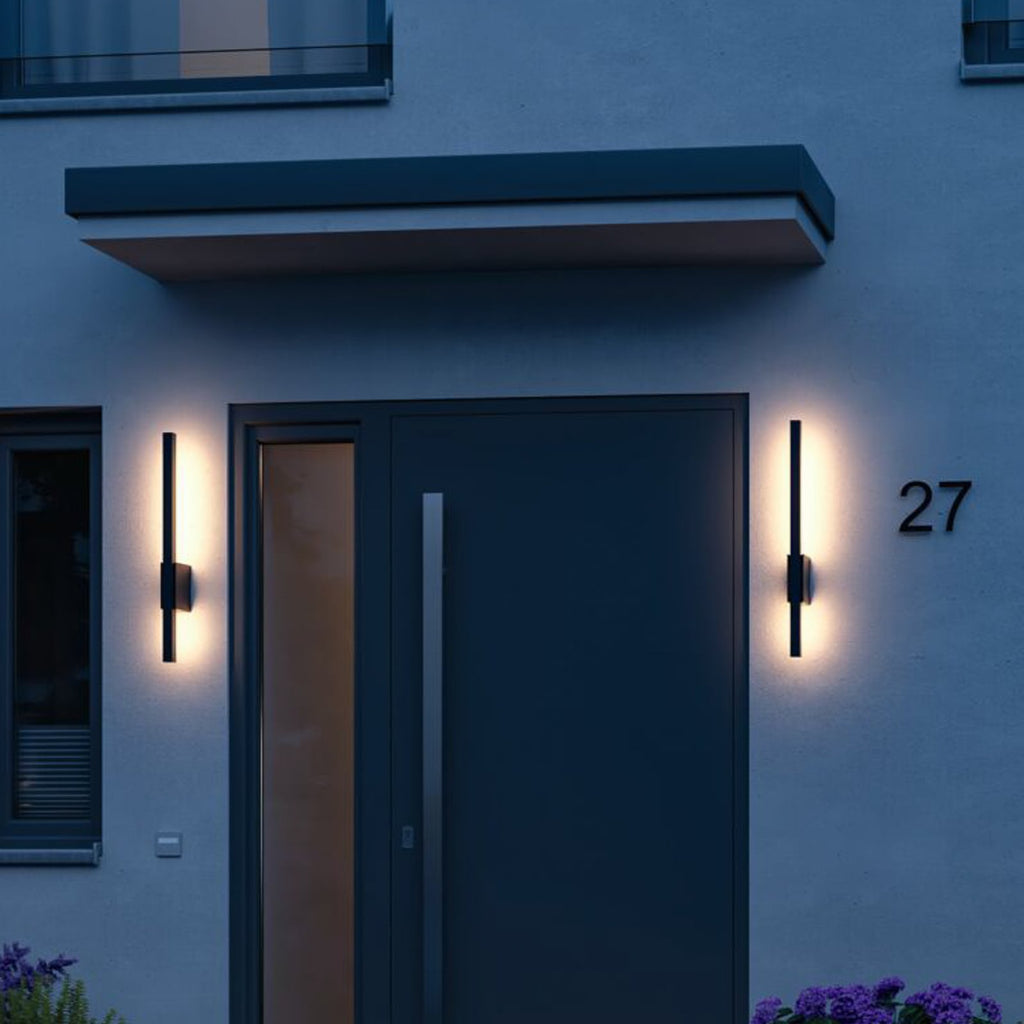 LED utevegglampe Stan indirekte lys antrasitt montert ved inngang