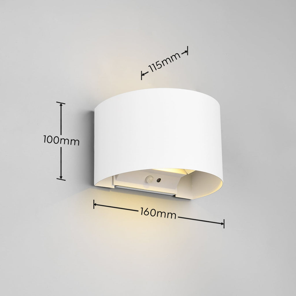 Nærbilde av LED utevegglampe Talent oppladbar med bevegelsessensor IP44