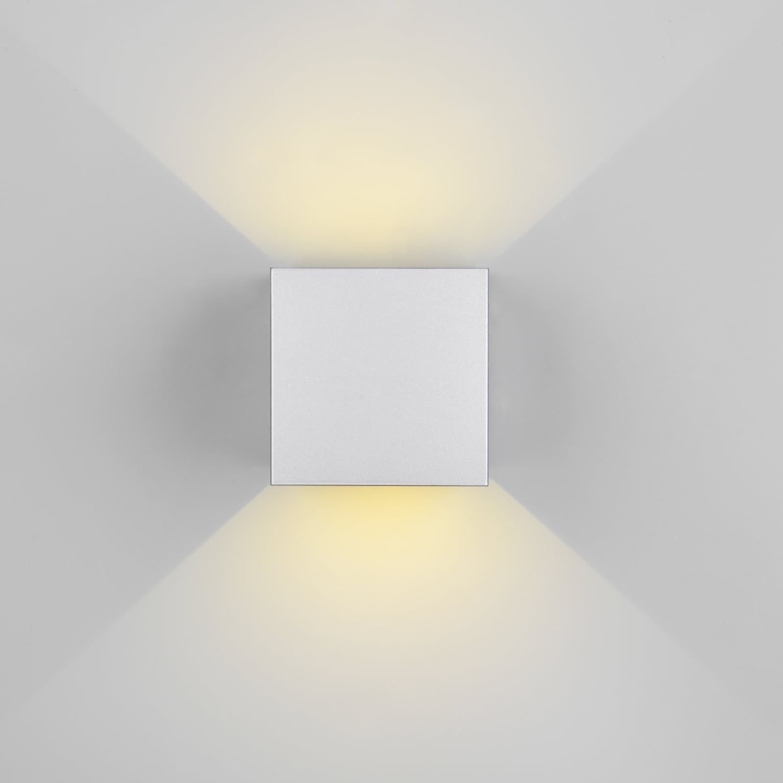 LED utevegglampe Talent oppladbar med sensor titan lys i mørket