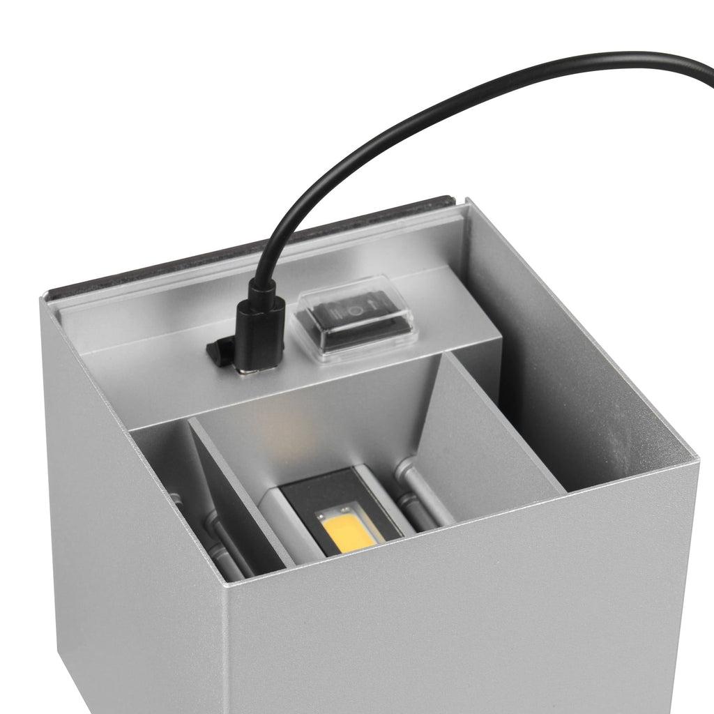 LED utevegglampe Talent oppladbar med sensor titan vinkelbilde