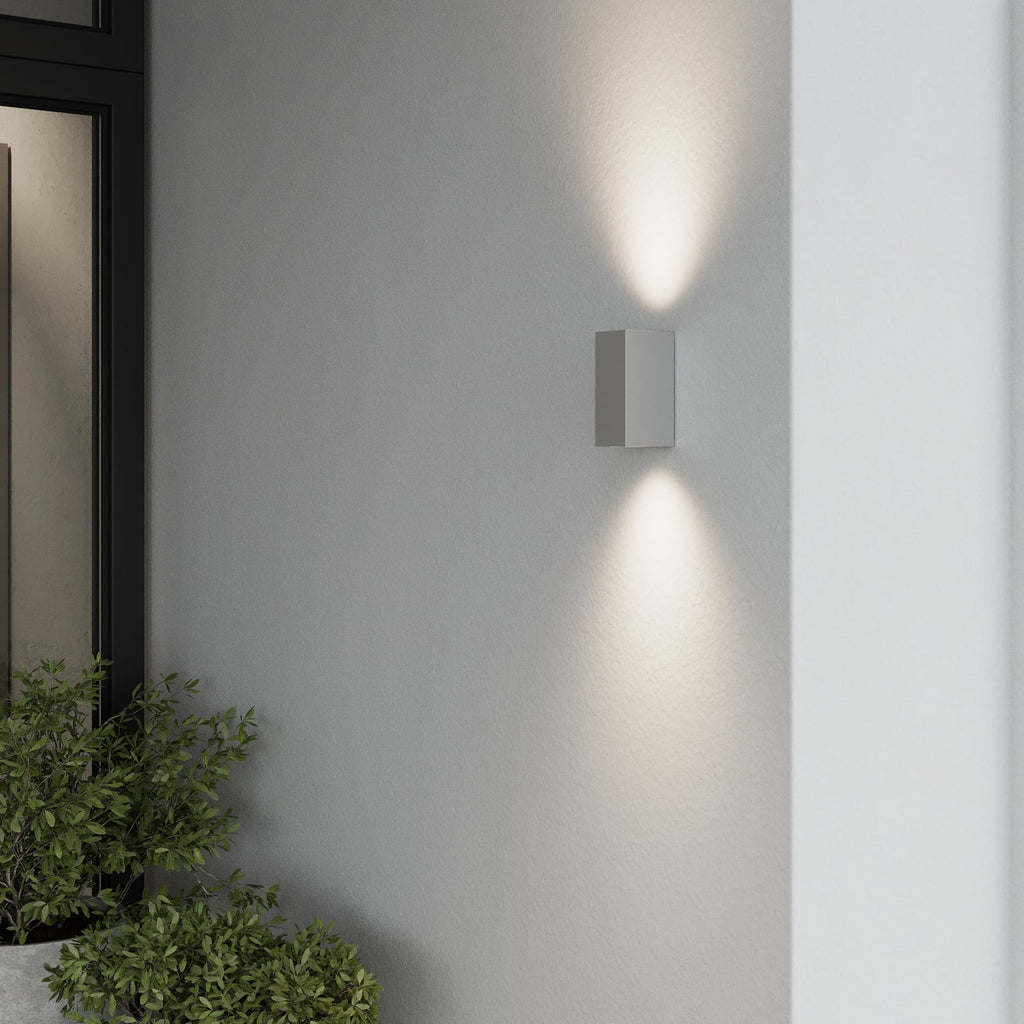 LED utevegglampe Tavi opp og ned sølv IP54 bakside
