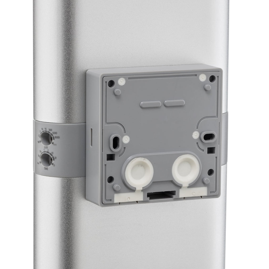 LED utevegglampe opp og ned med bevegelsessensor aluminium IP55 - Theben aluminium finish