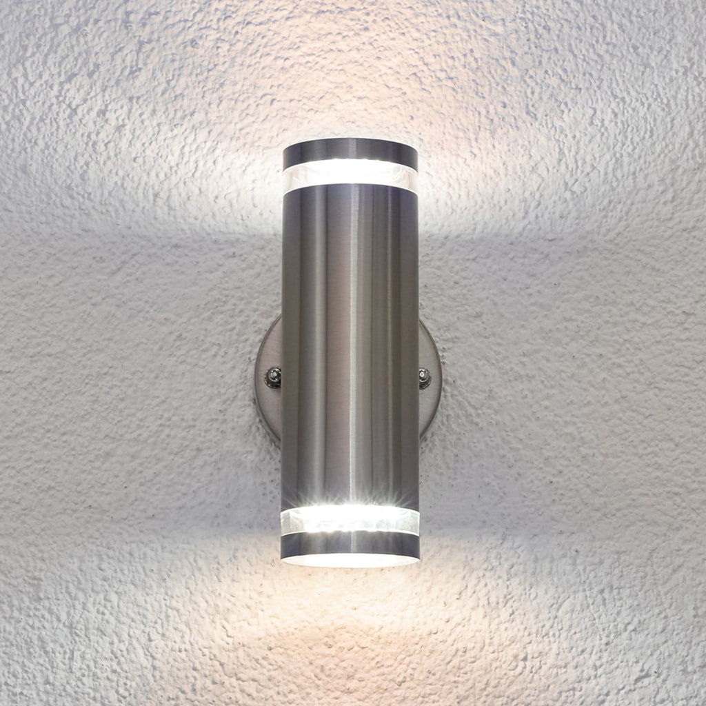 LED utevegglampe Tiberius rustfritt stål opp og ned IP44 montert på vegg