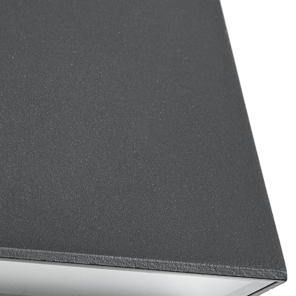 LED utevegglampe Triava svart aluminium sett fra siden
