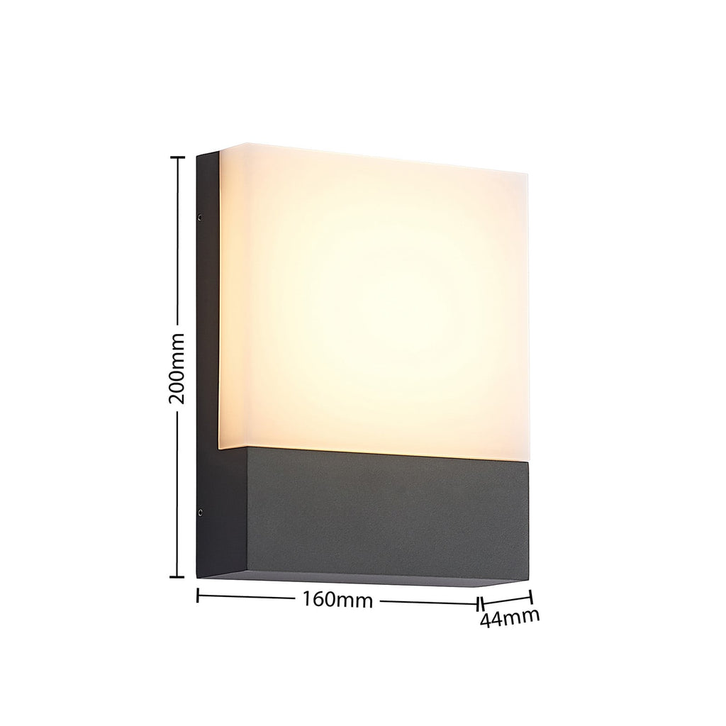 Nærbilde av LED utevegglampe Vanira kantet aluminium IP54