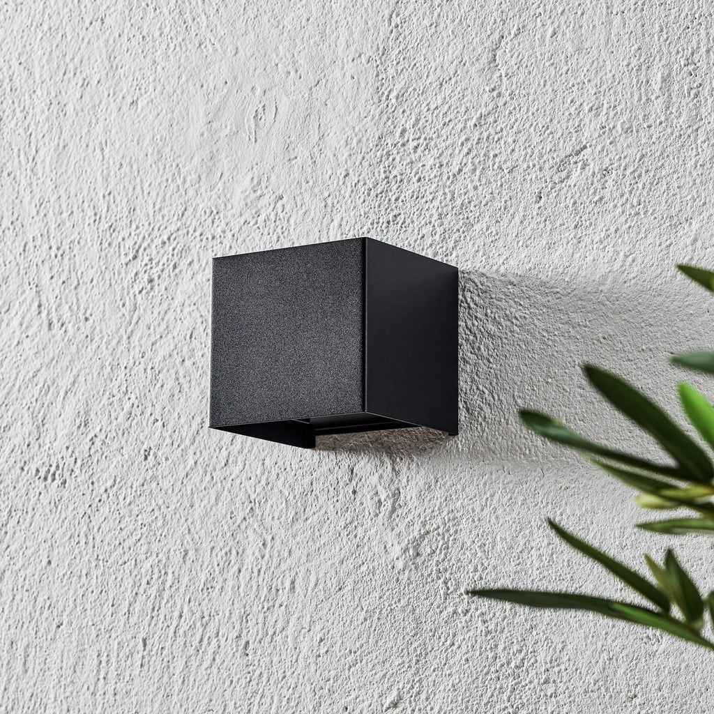 LED utevegglampe Wall kubisk svart 10x10 cm IP44 bakside