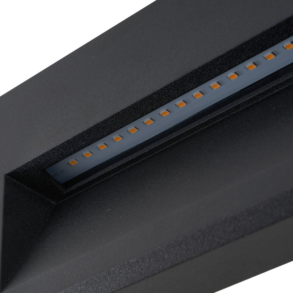 LED utevegglampe Weno svart aluminium detalj av aluminiumskonstruksjon