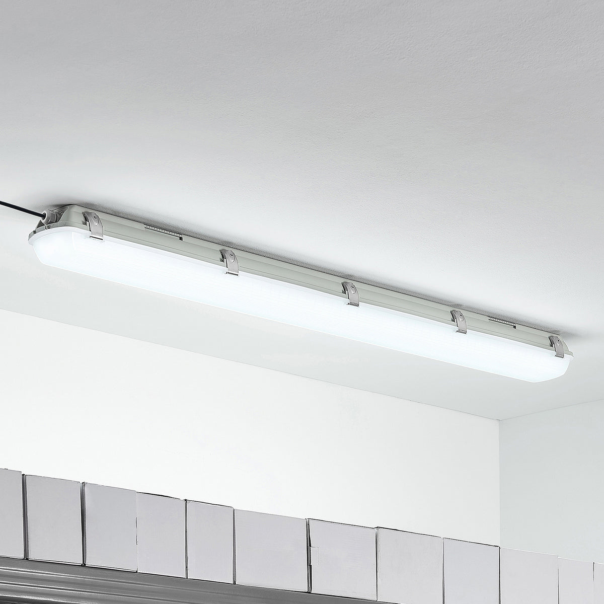 LED våtromsarmatur Rao 121,5 cm 34W IP65 bakside