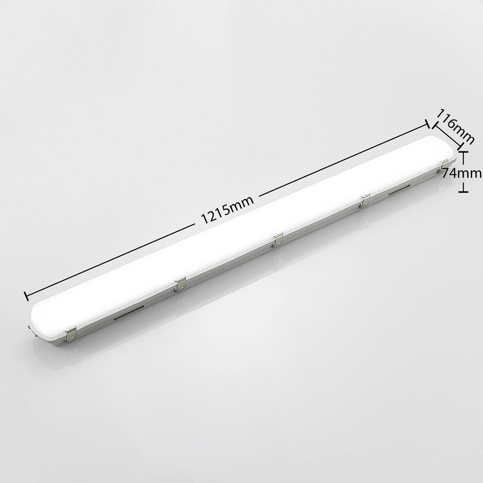 Montert LED våtromsarmatur Rao 34W 121,5 cm IP65 i våtrom