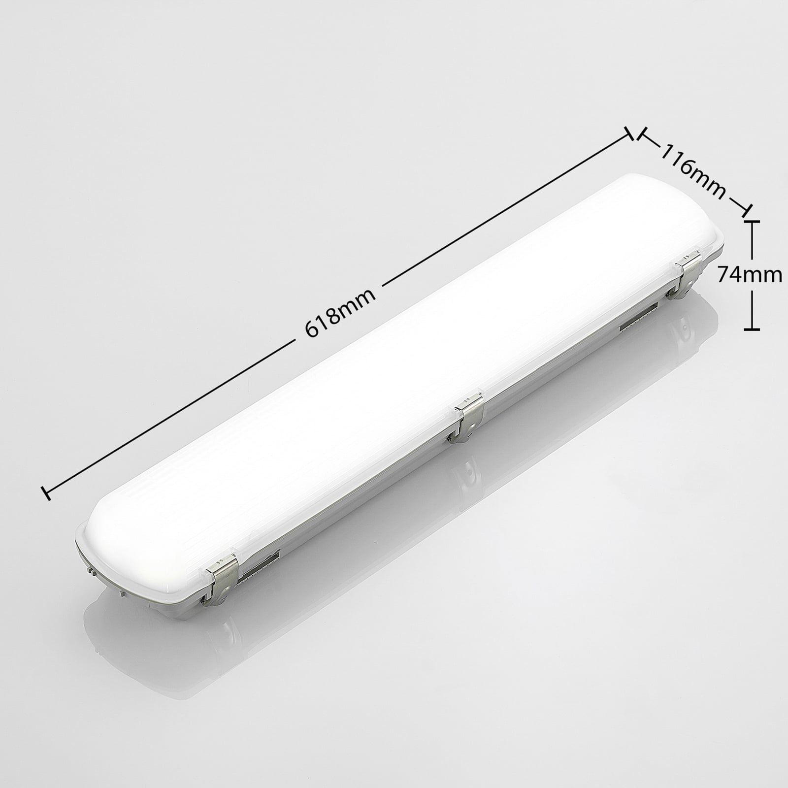 Montert LED våtromsarmatur Rao 61,8 cm IP65 hvit i våtrom