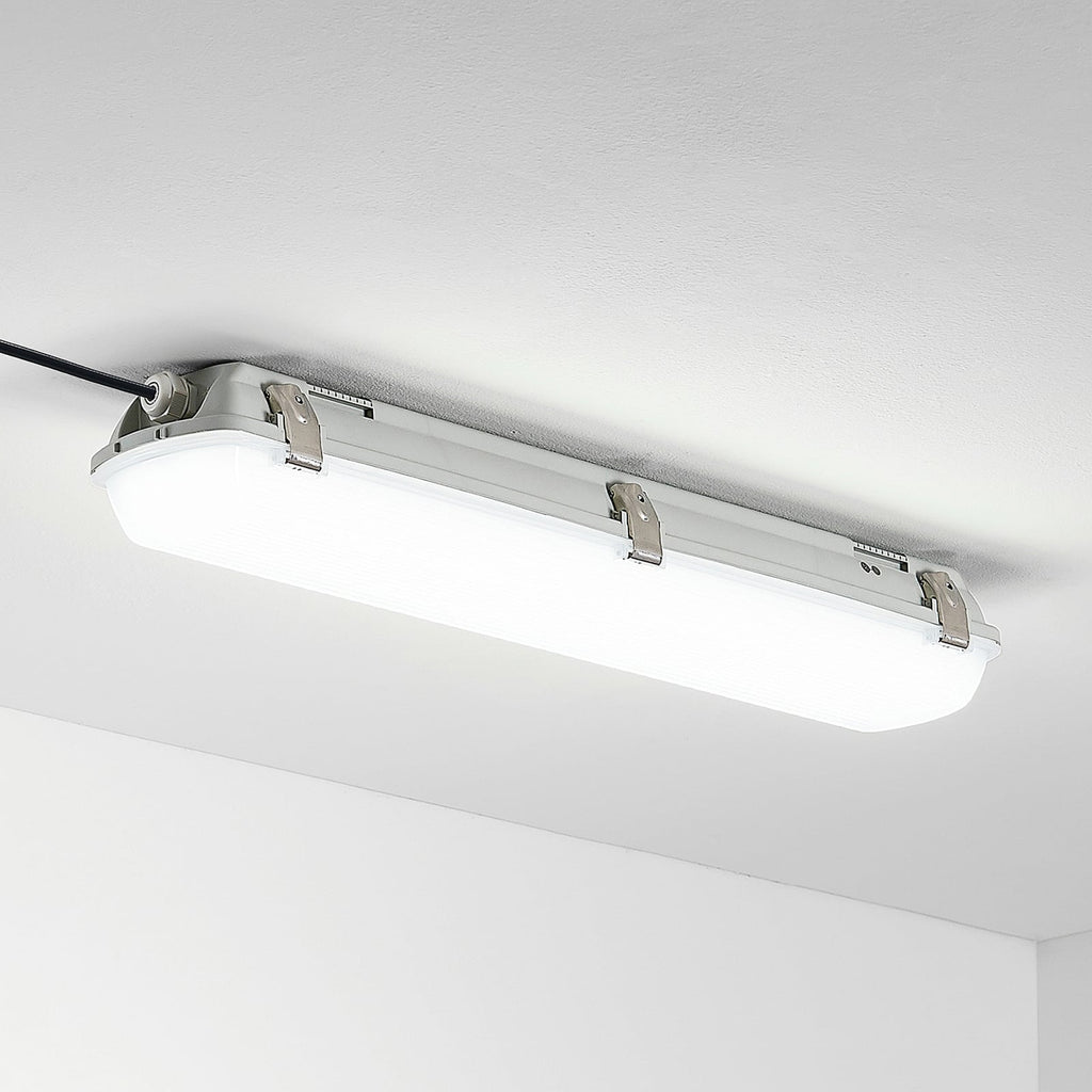 Nærbilde av LED våtromsarmatur Rao 61,8 cm IP65 hvit
