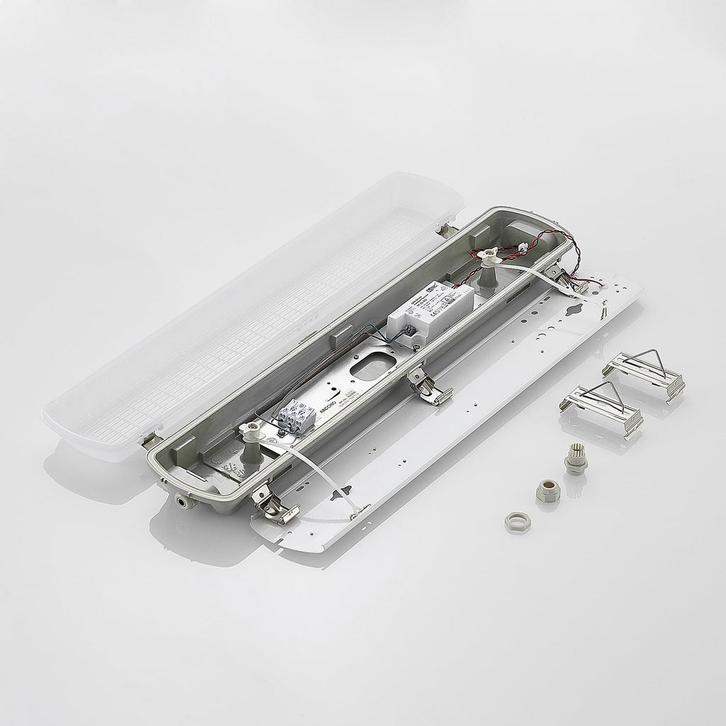 LED våtromsarmatur Rao 61,8 cm IP65 hvit i bruk