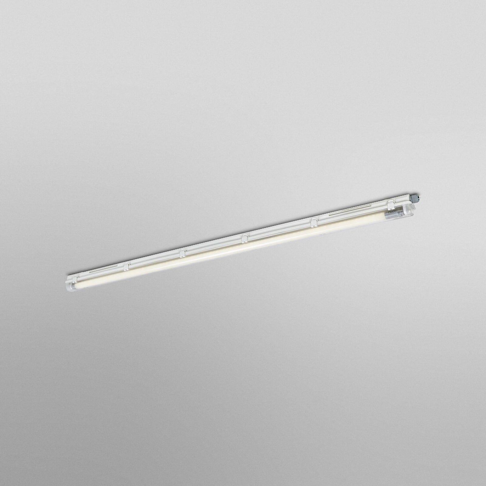Detalj av LED våtromsarmatur SUBMARINE PCR 159 cm G13 T8 IP65
