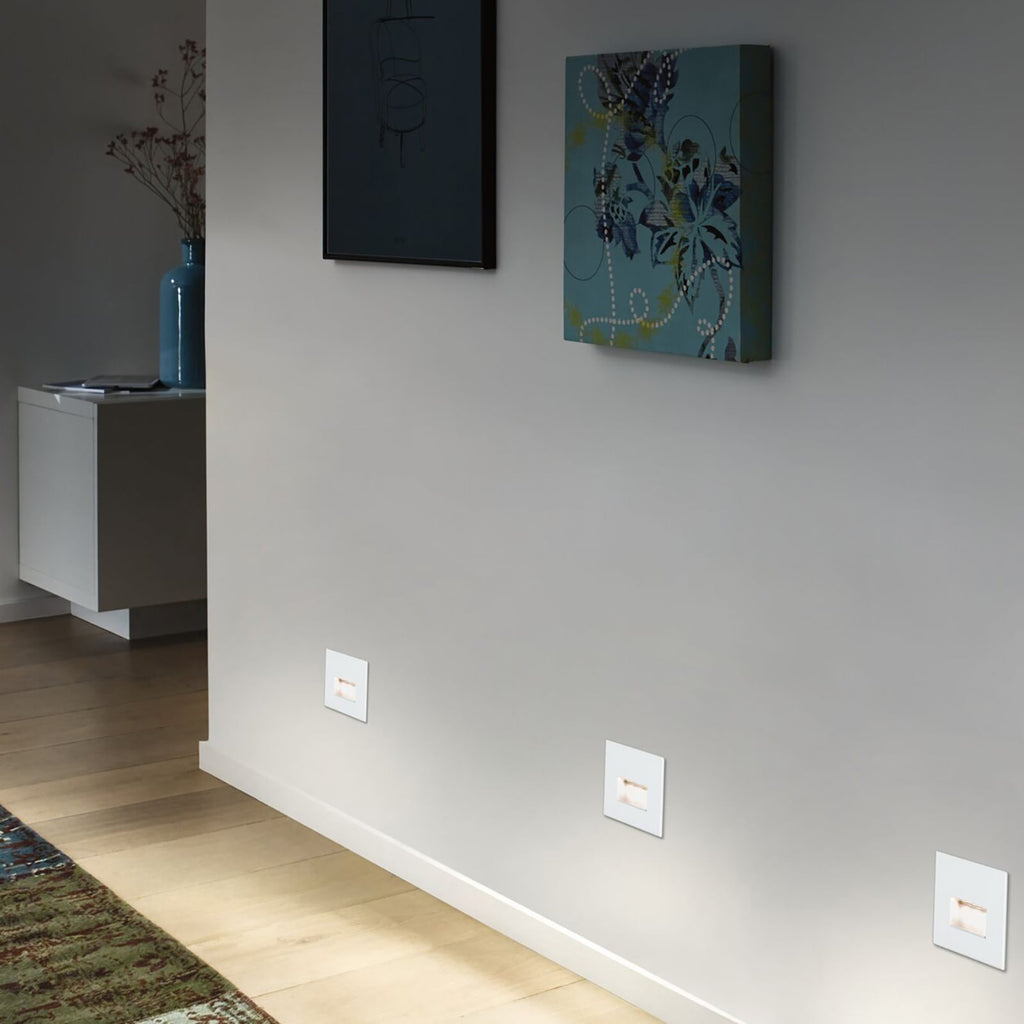 LED vegginnbyggingslampe EDGE hvit plast sideprofil