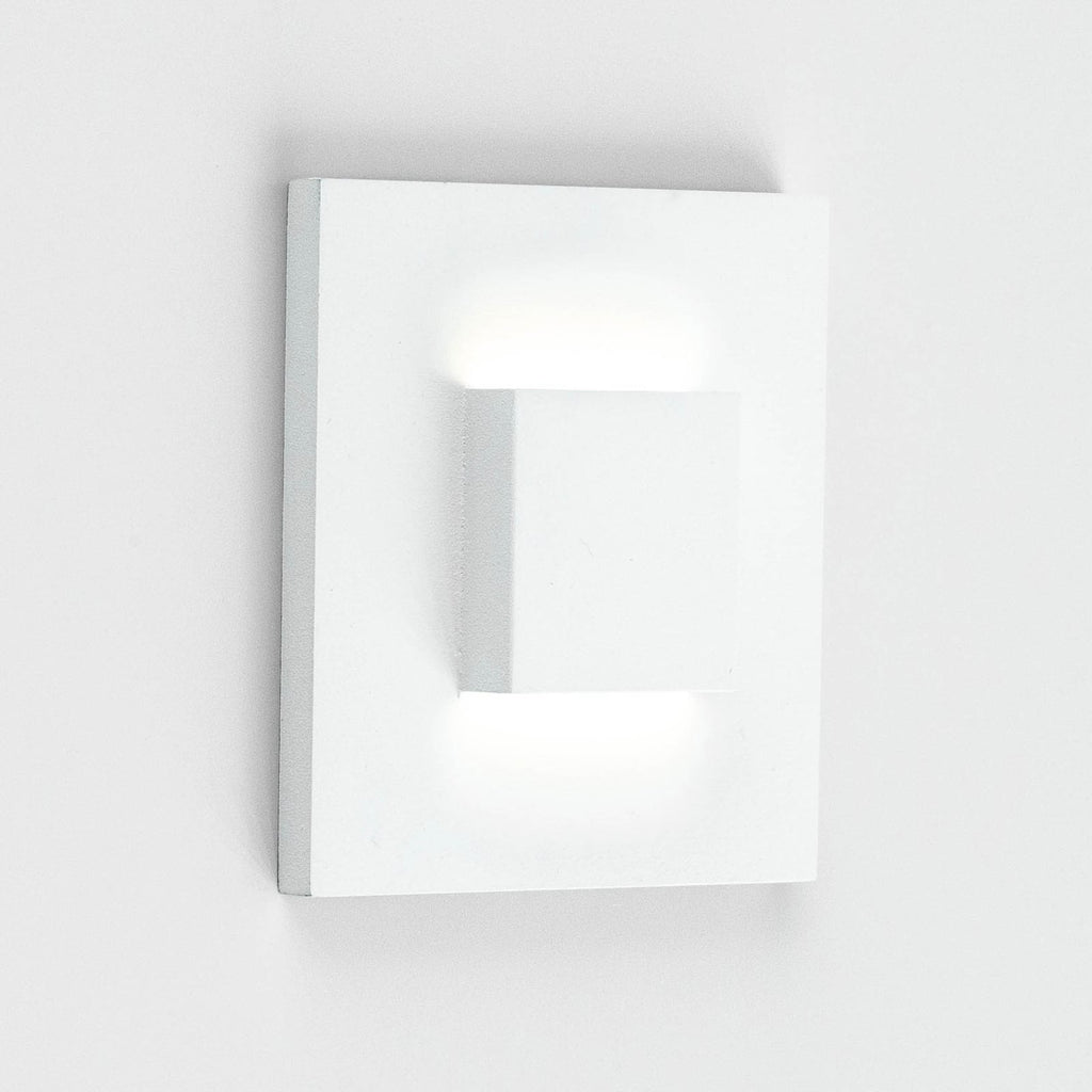 LED vegginnbyggingslampe LQ230 opp/ned hvit IP44 forfra