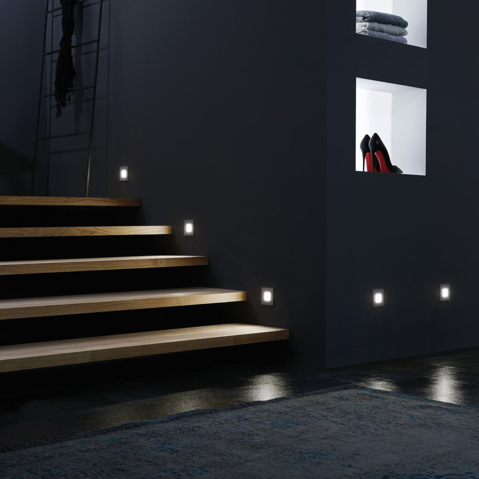 LED vegginnbyggingslampe Wall F grå montert
