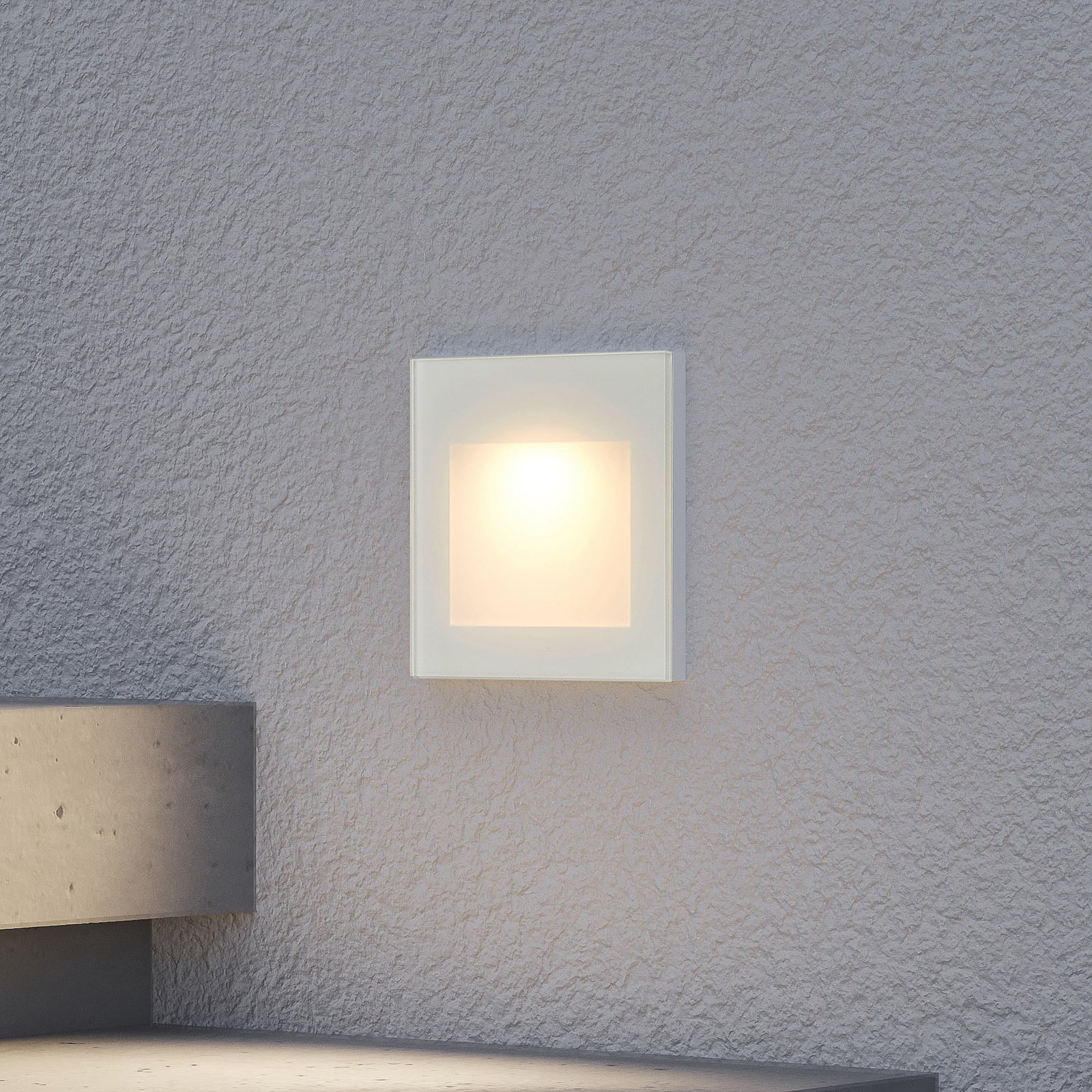 LED vegginnbyggingslampe Zamo hvit 11 cm dimbar IP65 forfra
