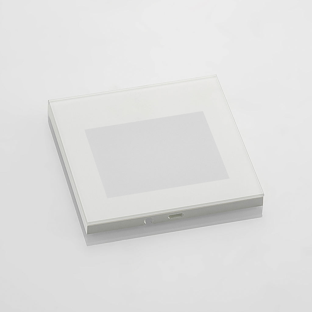 LED vegginnbyggingslampe Zamo hvit 11 cm dimbar IP65 med lys på