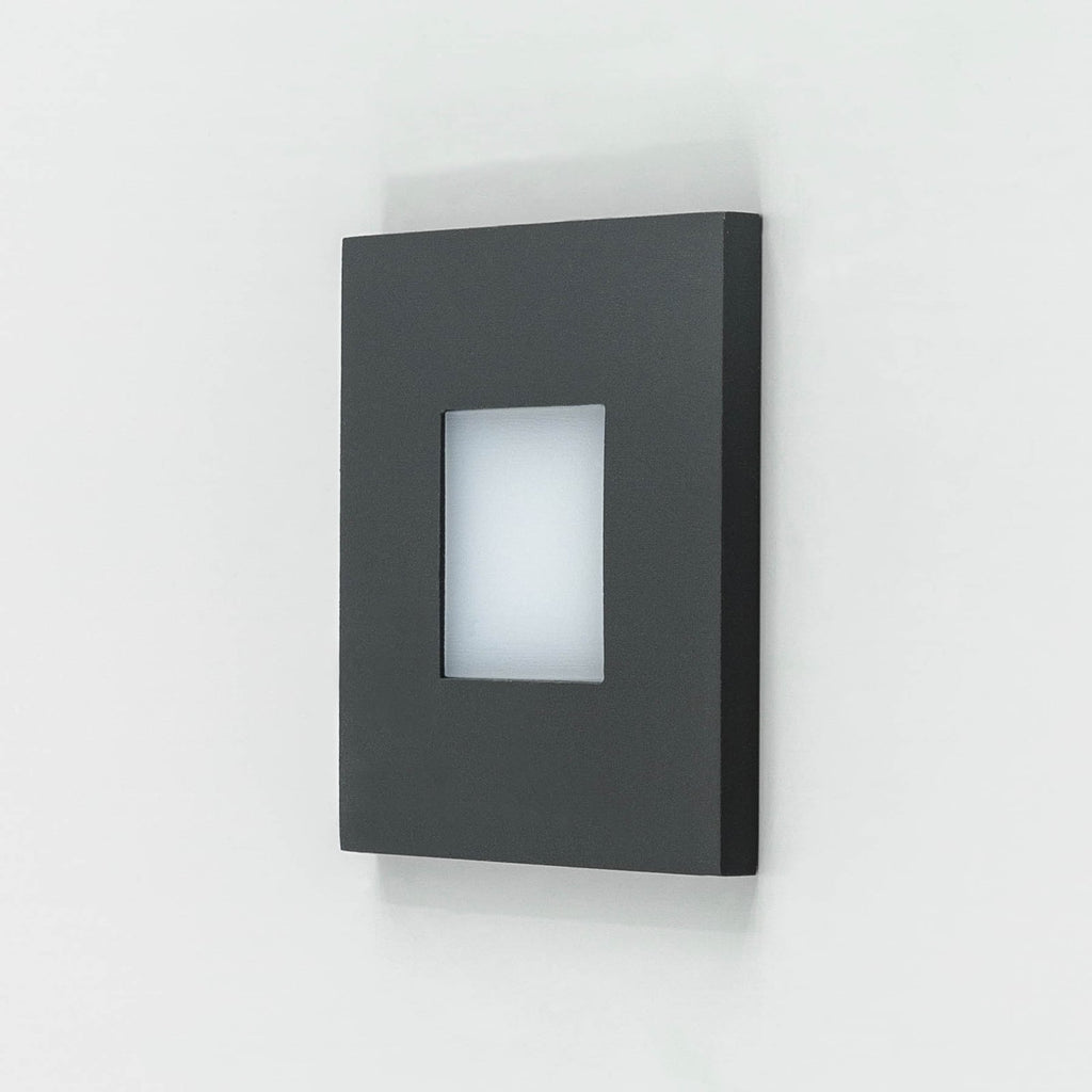 Detalj av magnetisk rustfri ramme på LED vegginnbyggingsspot antrasitt 7,6x7,6 cm IP44 - EVN