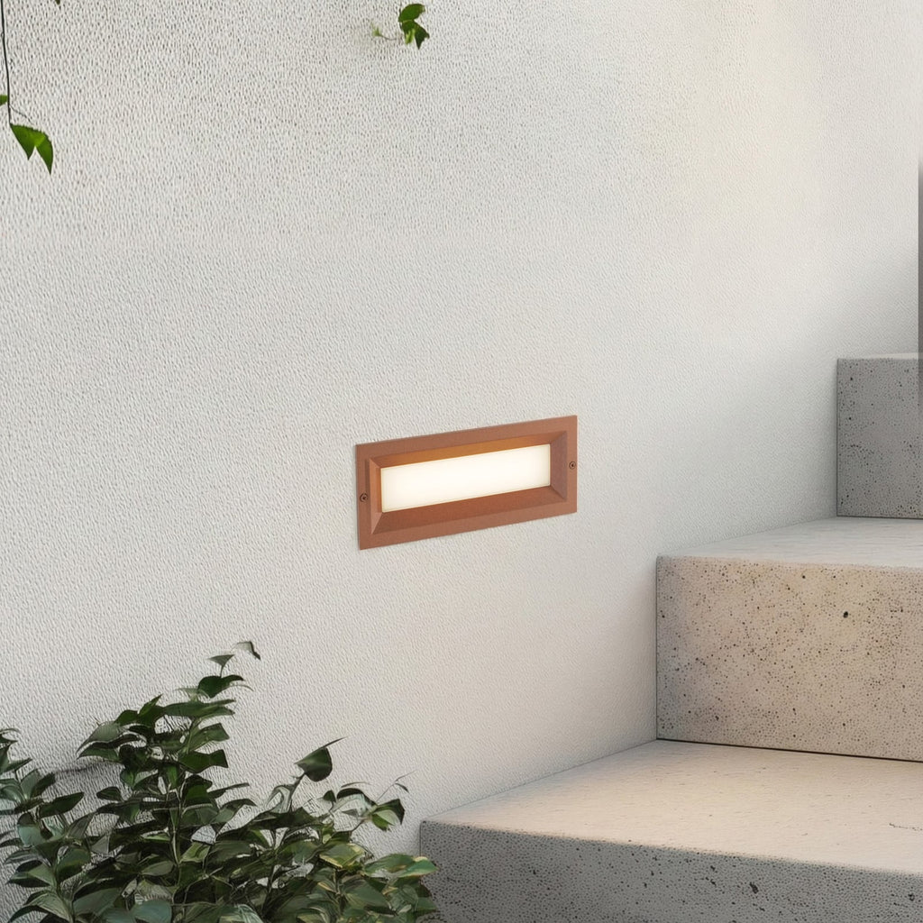 LED vegginnbyggingsspot Lachlain rustfarget bakside