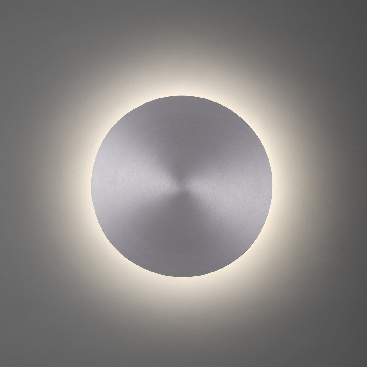 LED vegglampe Akku Puntua dimbar Ø25 cm aluminium sideprofil