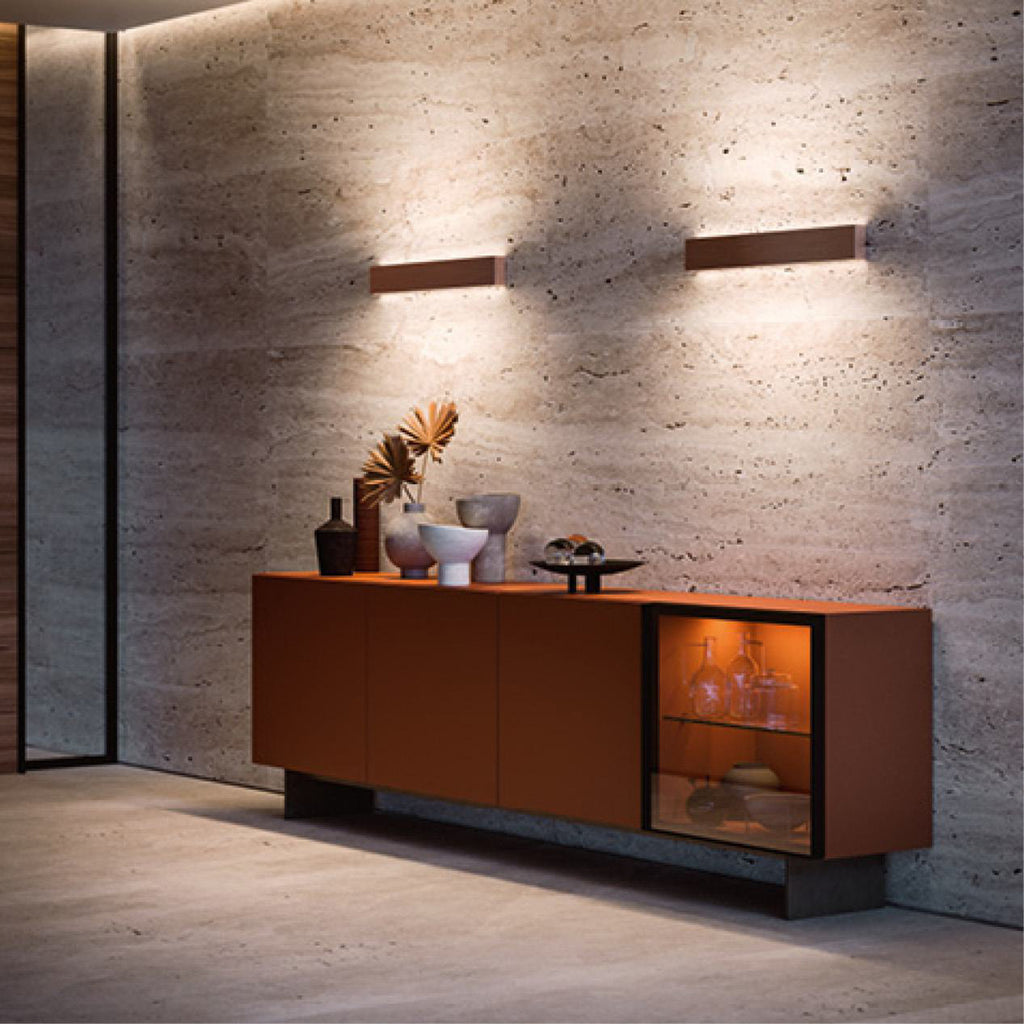 LED vegglampe Box W2 opp og ned svart detalj