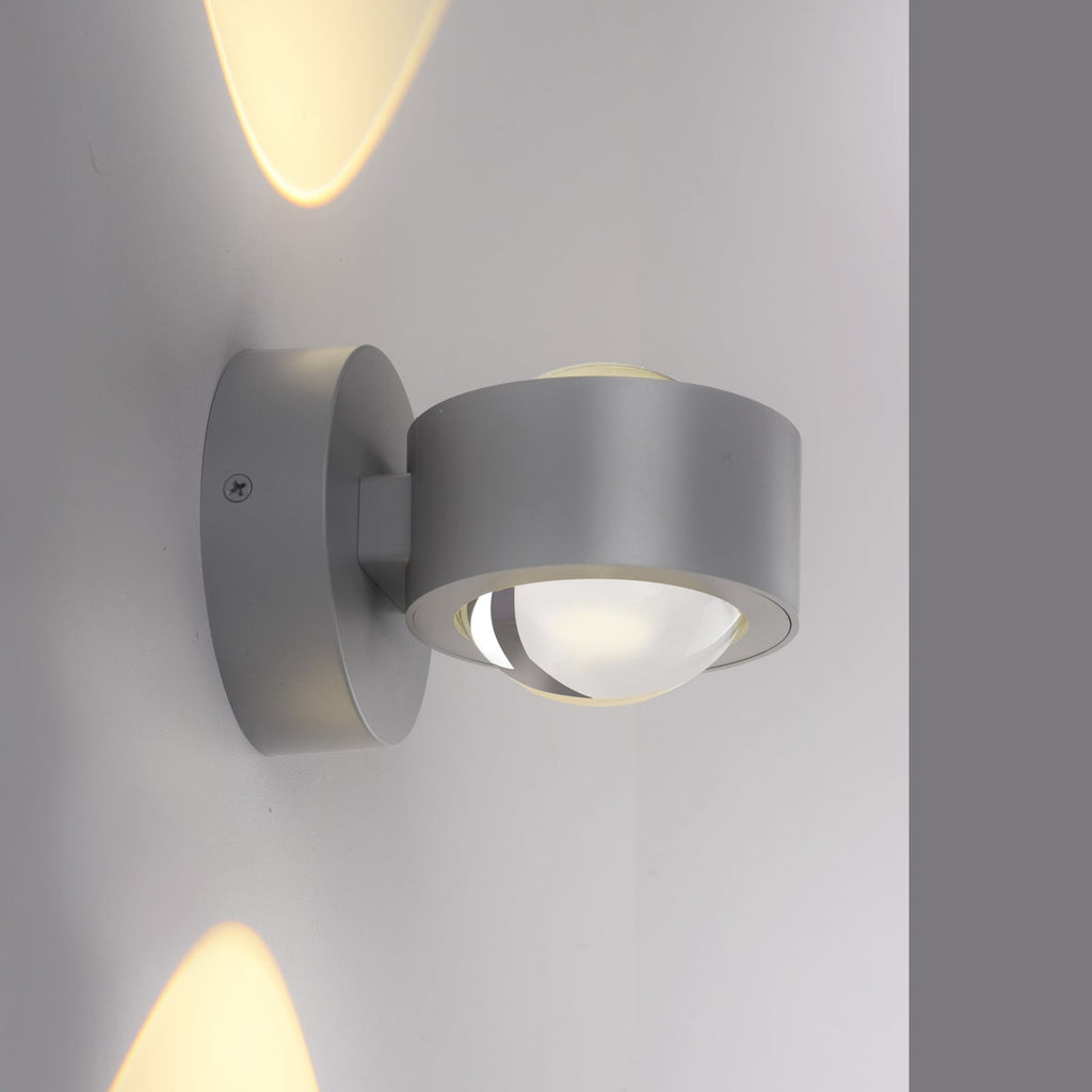 LED vegglampe Chia oppladbar dimbar sølv med fjernkontroll nærbilde