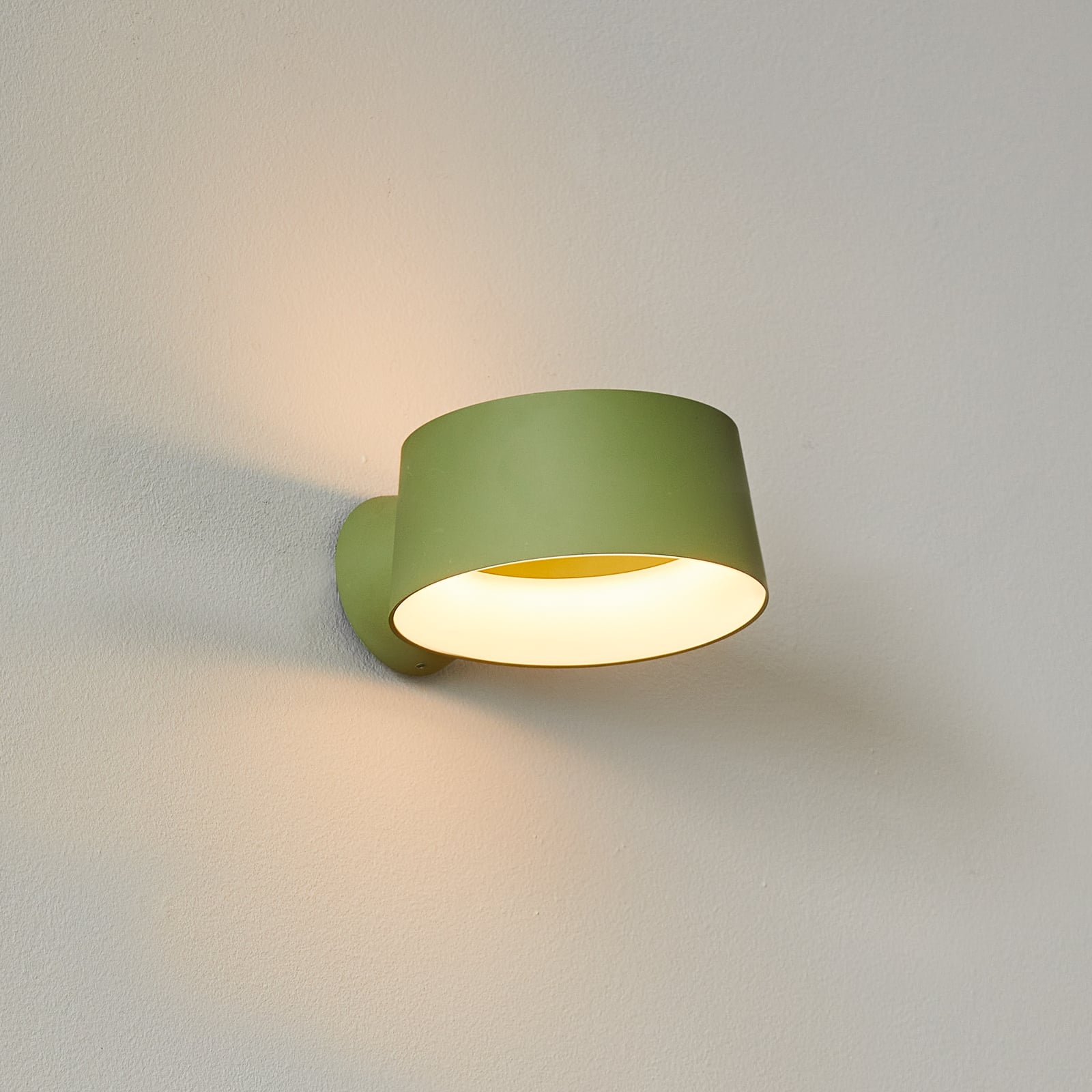 LED vegglampe Cookie grønn aluminium dimbar Ø15 cm forfra