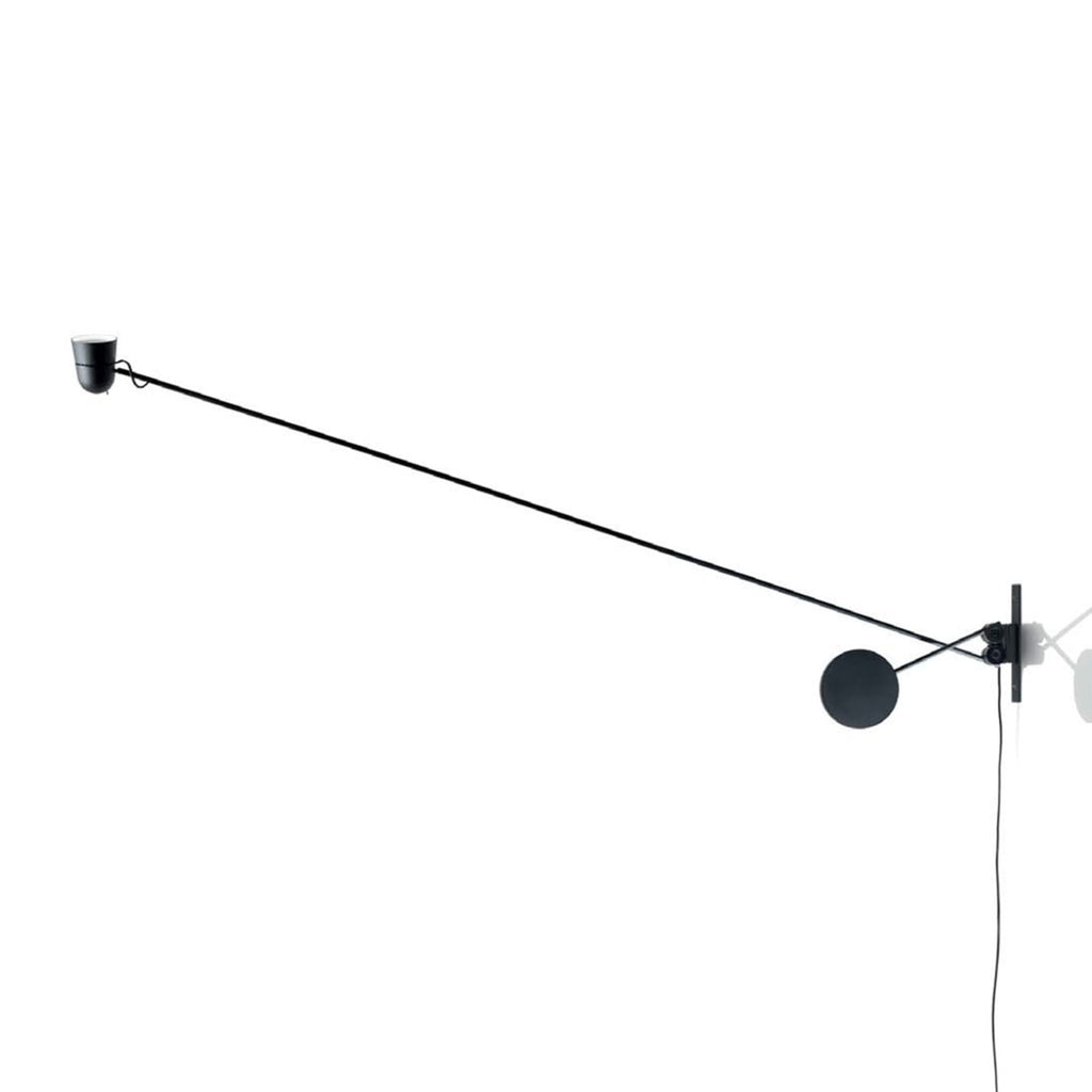 LED vegglampe Counterbalance svart aluminium detalj