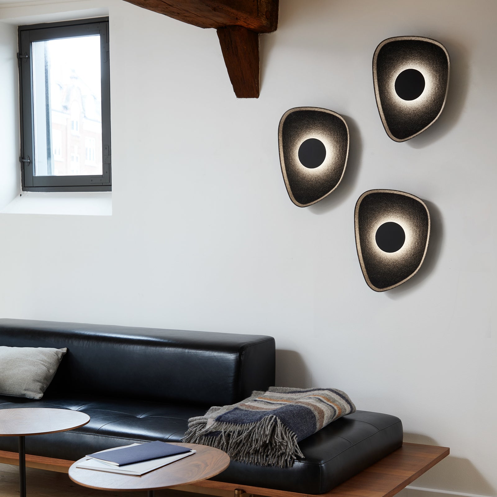 LED vegglampe Cozy filt svart indirekte lys detalj