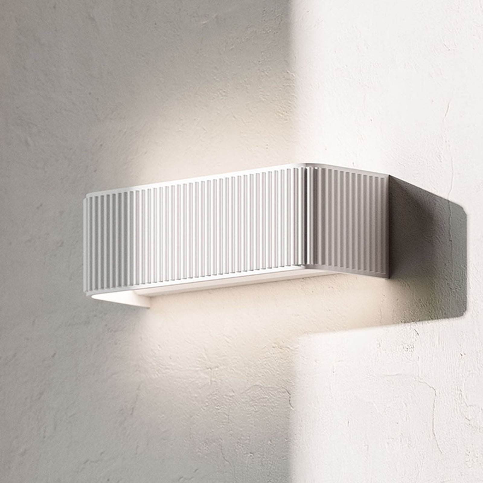 LED vegglampe Dresscode W2 opp/ned hvit aluminium 29W forfra