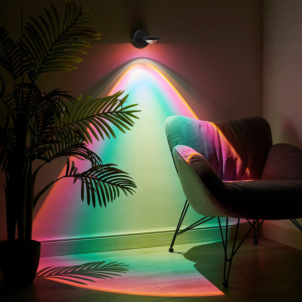 LED vegglampe Edonita svart med RGB effektlys bakside