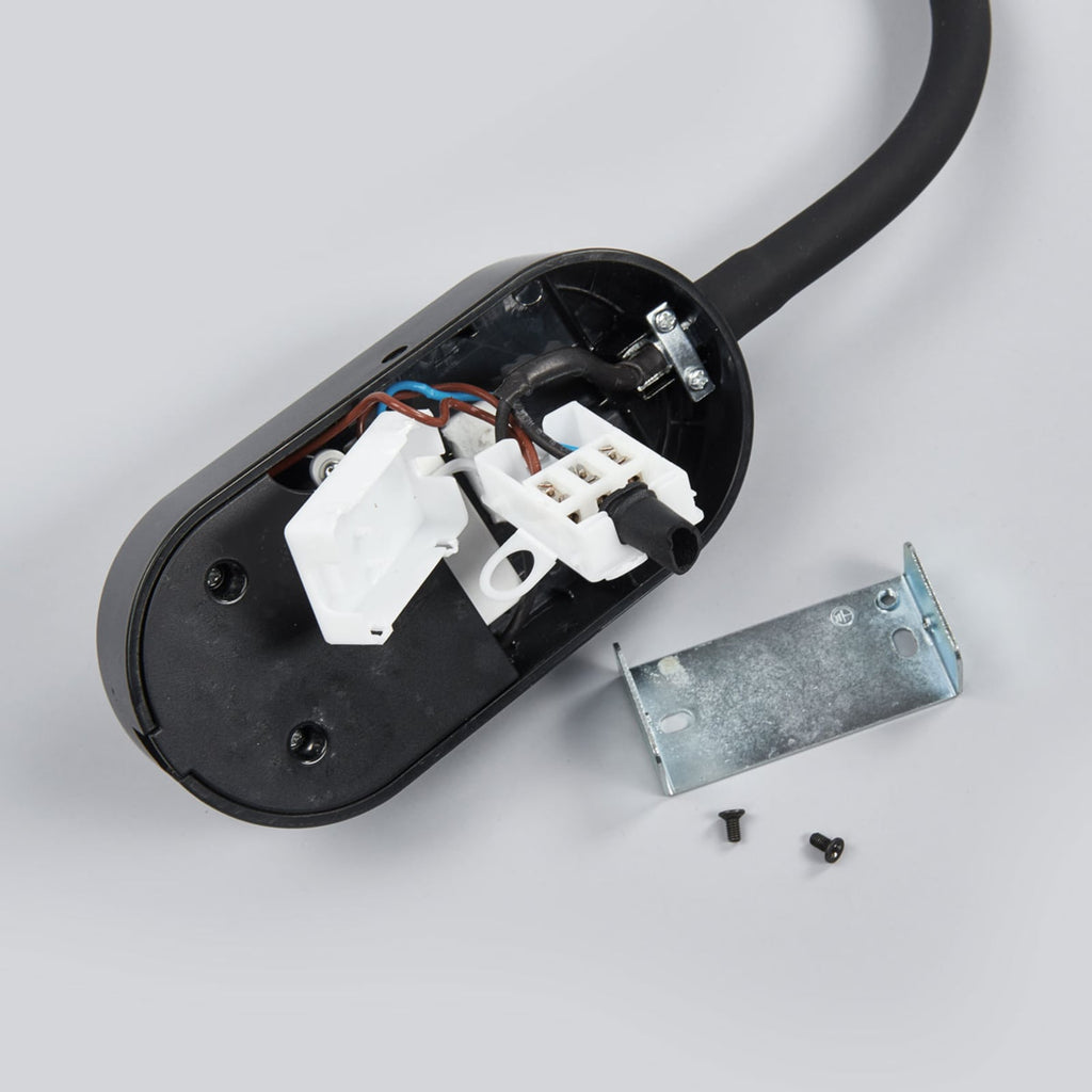 LED vegglampe Enna svart med bryter og USB USB-port detalj