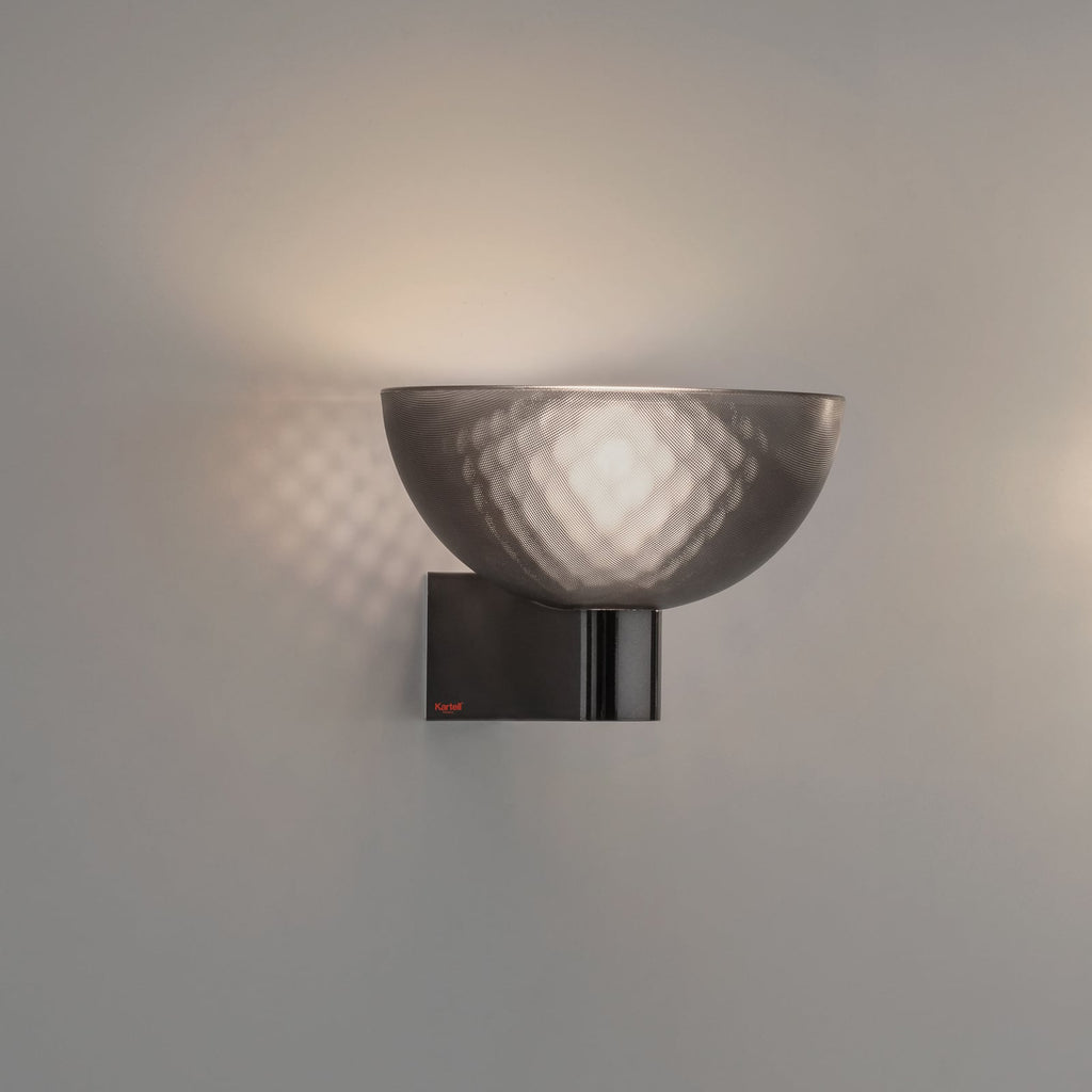 LED vegglampe Fata røykgrå polymer E14 forfra