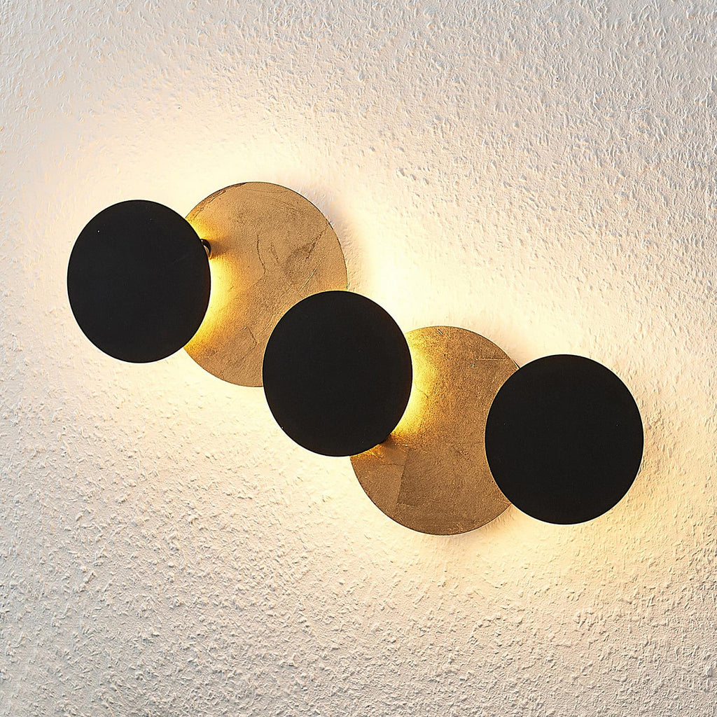 LED vegglampe Grazyna svart/gull 5-lys forfra