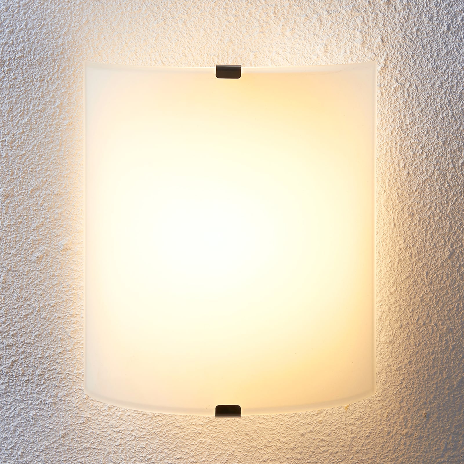 Detaljbilde LED-vegglampe Helmi halvrund glass satinert