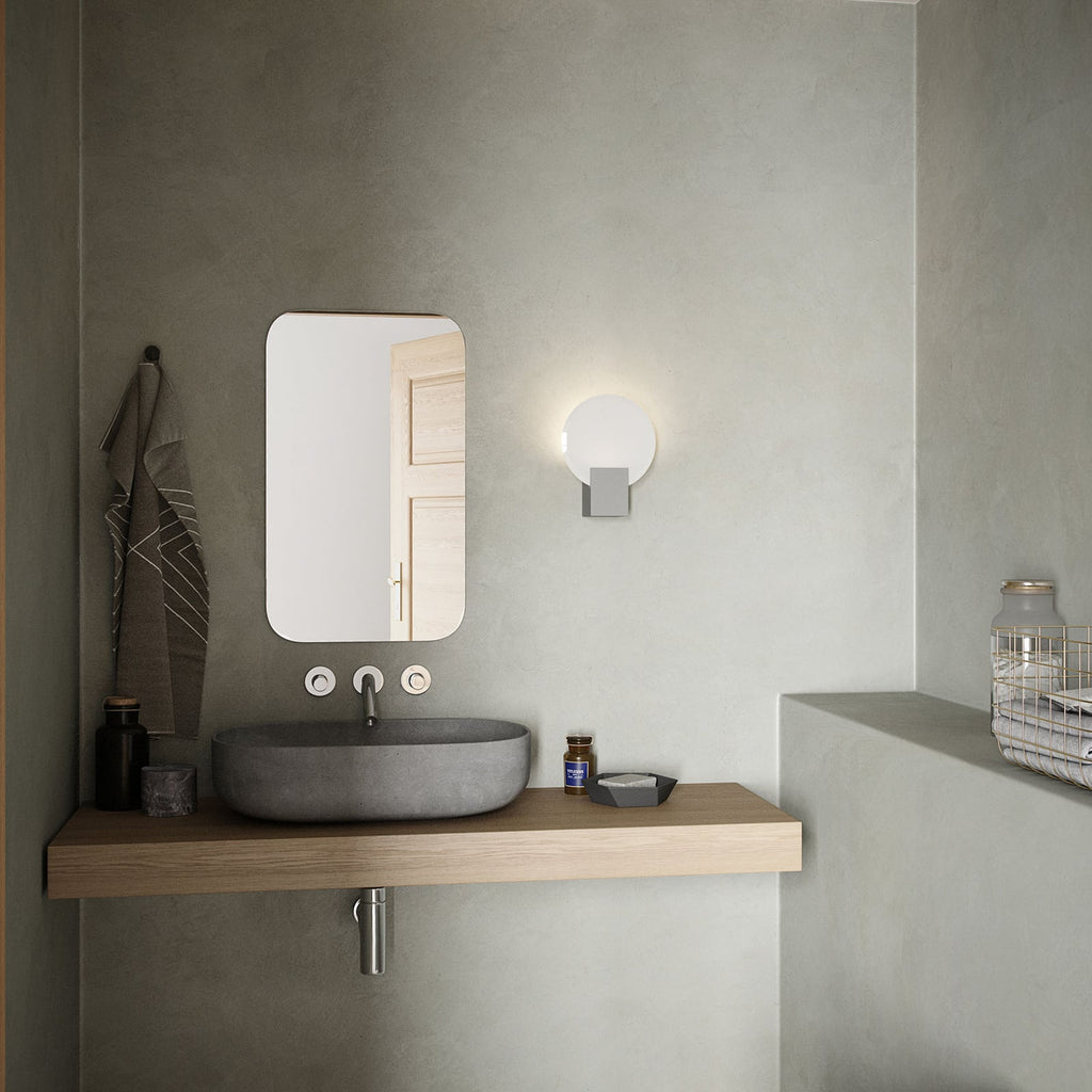 LED vegglampe Hester dimbar hvit glass IP44 Ø20 cm detalj